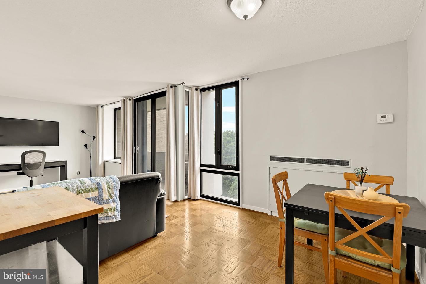 1245 4TH ST SW #E511, WASHINGTON, District Of Columbia 20024, ,1 BathroomBathrooms,Residential,For sale,1245 4TH ST SW #E511,DCDC2229780 MLS # DCDC2229780