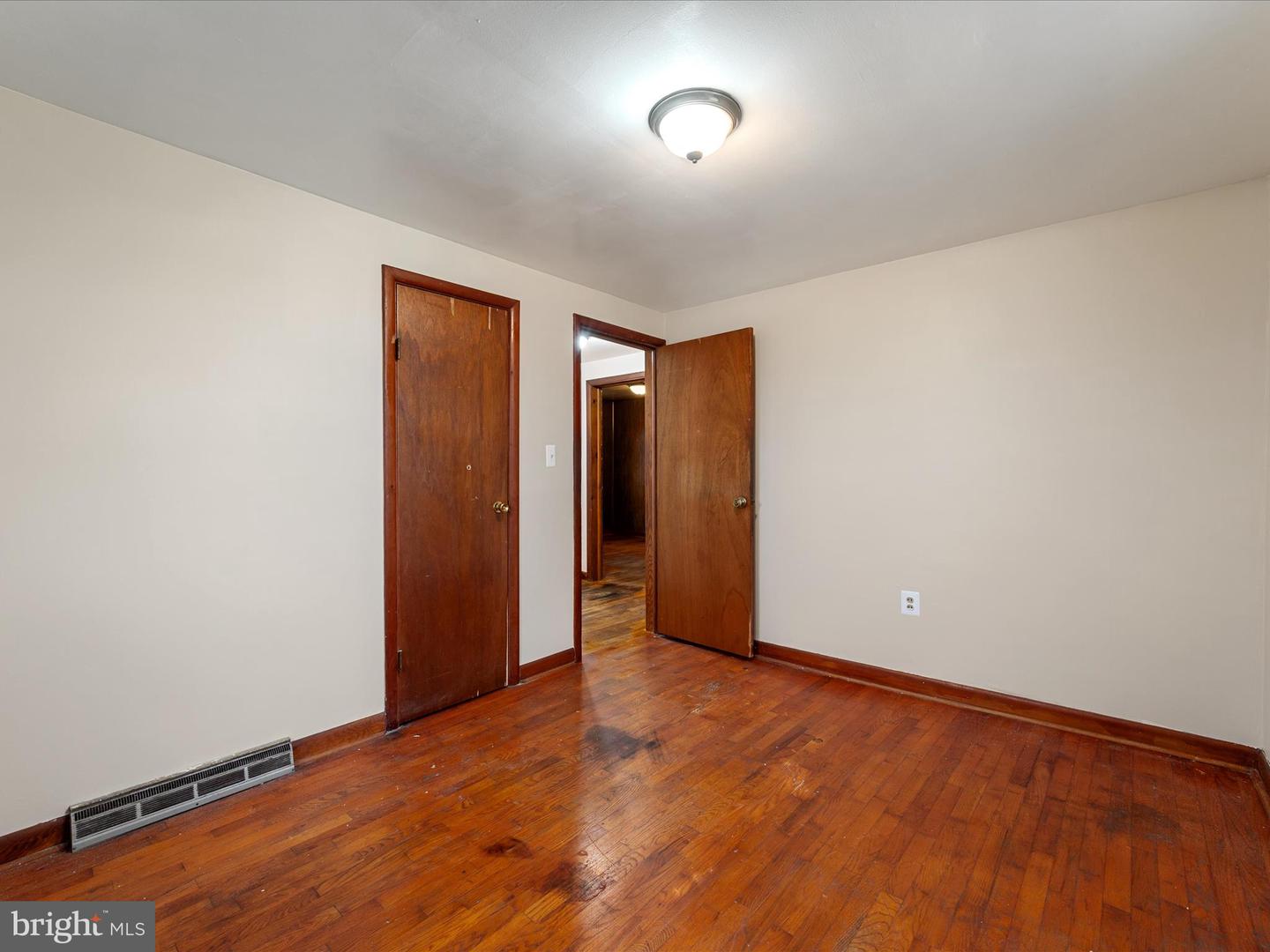 724 JORDAN SPRINGS RD, STEPHENSON, Virginia 22656, 3 Bedrooms Bedrooms, ,1 BathroomBathrooms,Residential,For sale,724 JORDAN SPRINGS RD,VAFV2037778 MLS # VAFV2037778