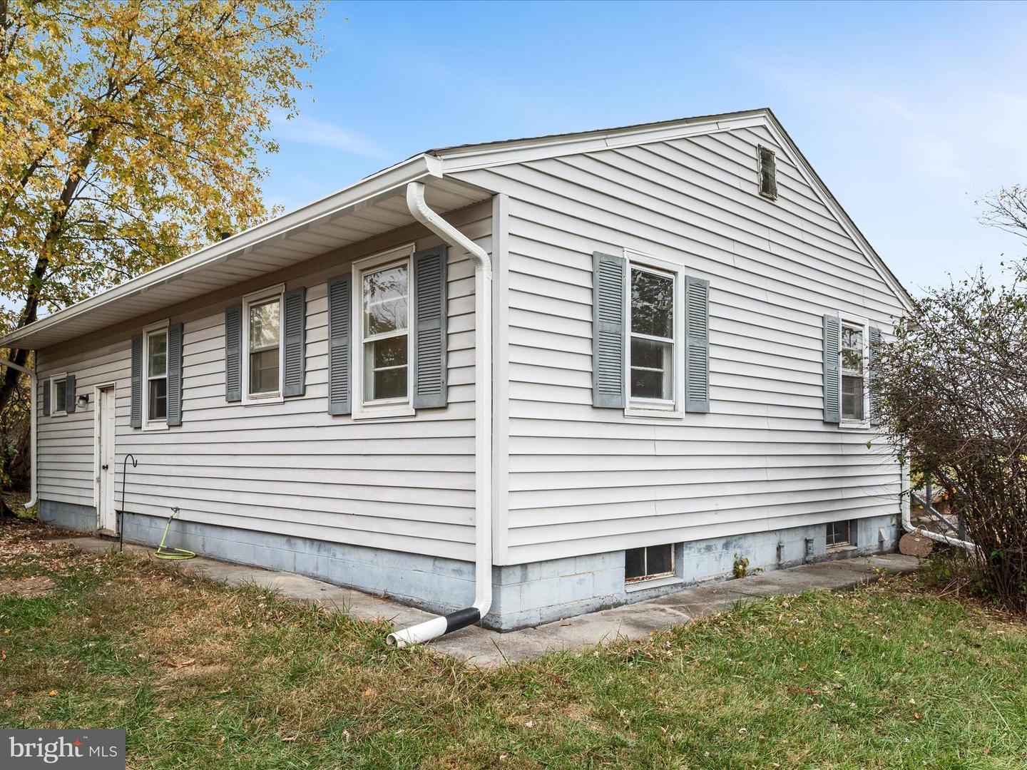 724 JORDAN SPRINGS RD, STEPHENSON, Virginia 22656, 3 Bedrooms Bedrooms, ,1 BathroomBathrooms,Residential,For sale,724 JORDAN SPRINGS RD,VAFV2037778 MLS # VAFV2037778