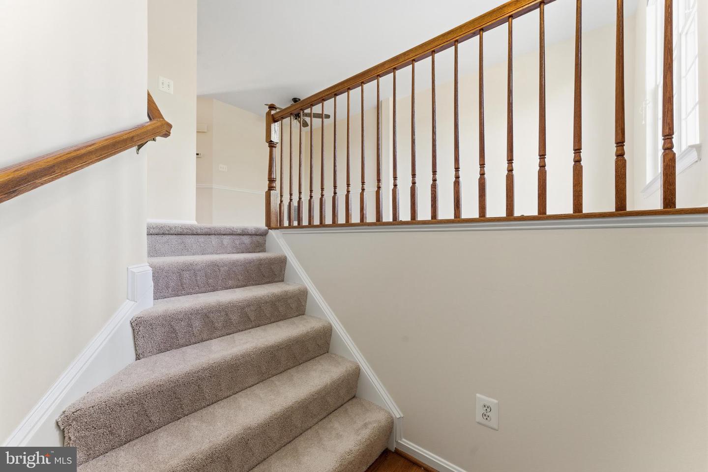 6165 MYRADALE WAY, HAYMARKET, Virginia 20169, 3 Bedrooms Bedrooms, 6 Rooms Rooms,2 BathroomsBathrooms,Residential,For sale,6165 MYRADALE WAY,VAPW2106958 MLS # VAPW2106958