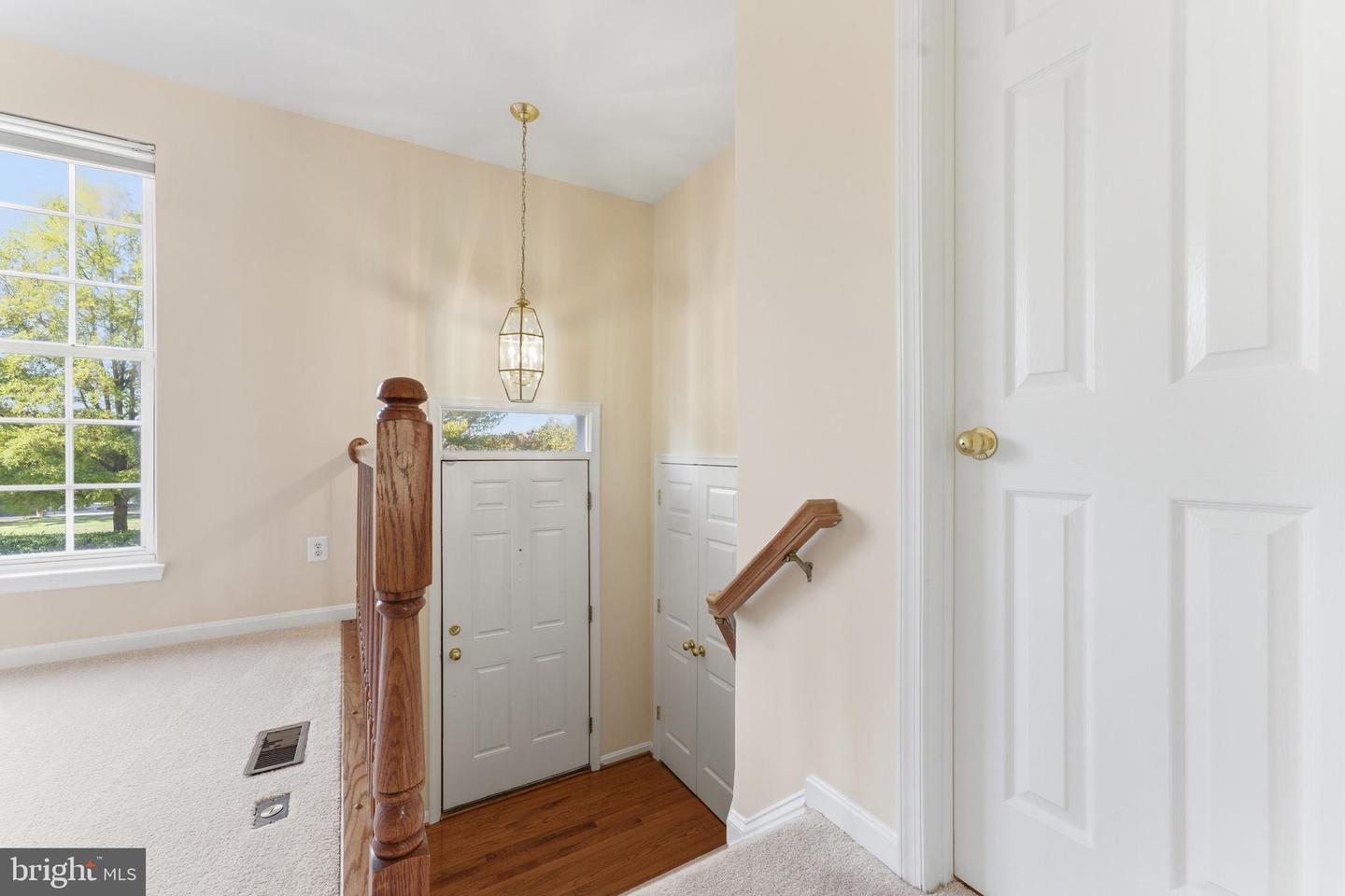 6165 MYRADALE WAY, HAYMARKET, Virginia 20169, 3 Bedrooms Bedrooms, 6 Rooms Rooms,2 BathroomsBathrooms,Residential,For sale,6165 MYRADALE WAY,VAPW2106958 MLS # VAPW2106958