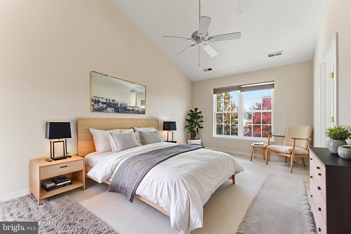 6165 MYRADALE WAY, HAYMARKET, Virginia 20169, 3 Bedrooms Bedrooms, 6 Rooms Rooms,2 BathroomsBathrooms,Residential,For sale,6165 MYRADALE WAY,VAPW2106958 MLS # VAPW2106958