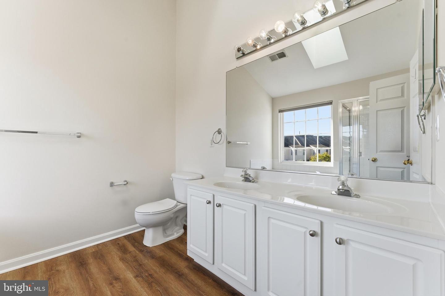 6165 MYRADALE WAY, HAYMARKET, Virginia 20169, 3 Bedrooms Bedrooms, 6 Rooms Rooms,2 BathroomsBathrooms,Residential,For sale,6165 MYRADALE WAY,VAPW2106958 MLS # VAPW2106958