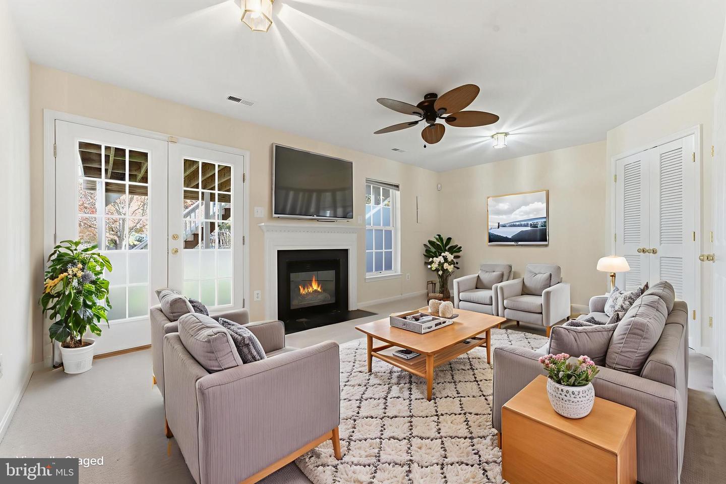 6165 MYRADALE WAY, HAYMARKET, Virginia 20169, 3 Bedrooms Bedrooms, 6 Rooms Rooms,2 BathroomsBathrooms,Residential,For sale,6165 MYRADALE WAY,VAPW2106958 MLS # VAPW2106958