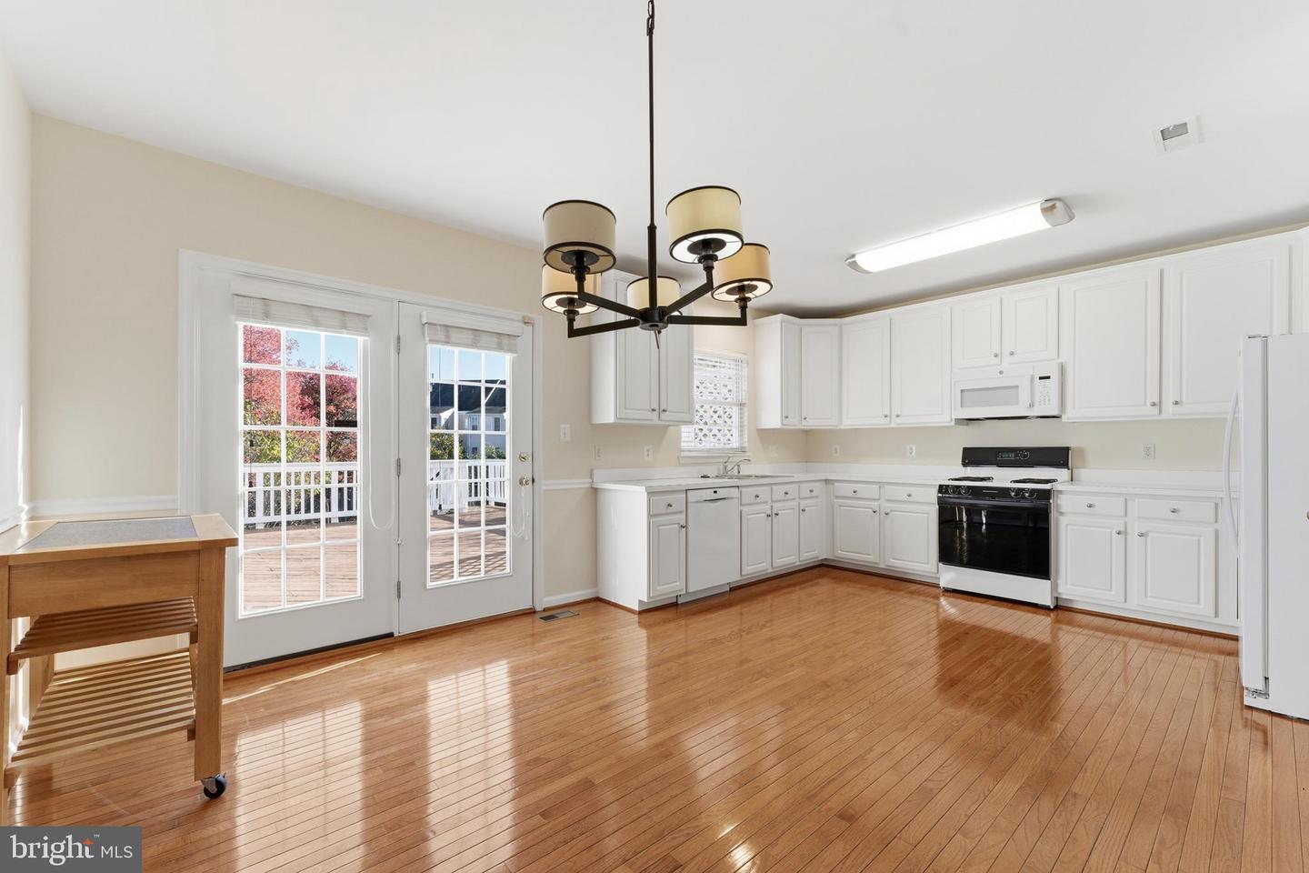 6165 MYRADALE WAY, HAYMARKET, Virginia 20169, 3 Bedrooms Bedrooms, 6 Rooms Rooms,2 BathroomsBathrooms,Residential,For sale,6165 MYRADALE WAY,VAPW2106958 MLS # VAPW2106958