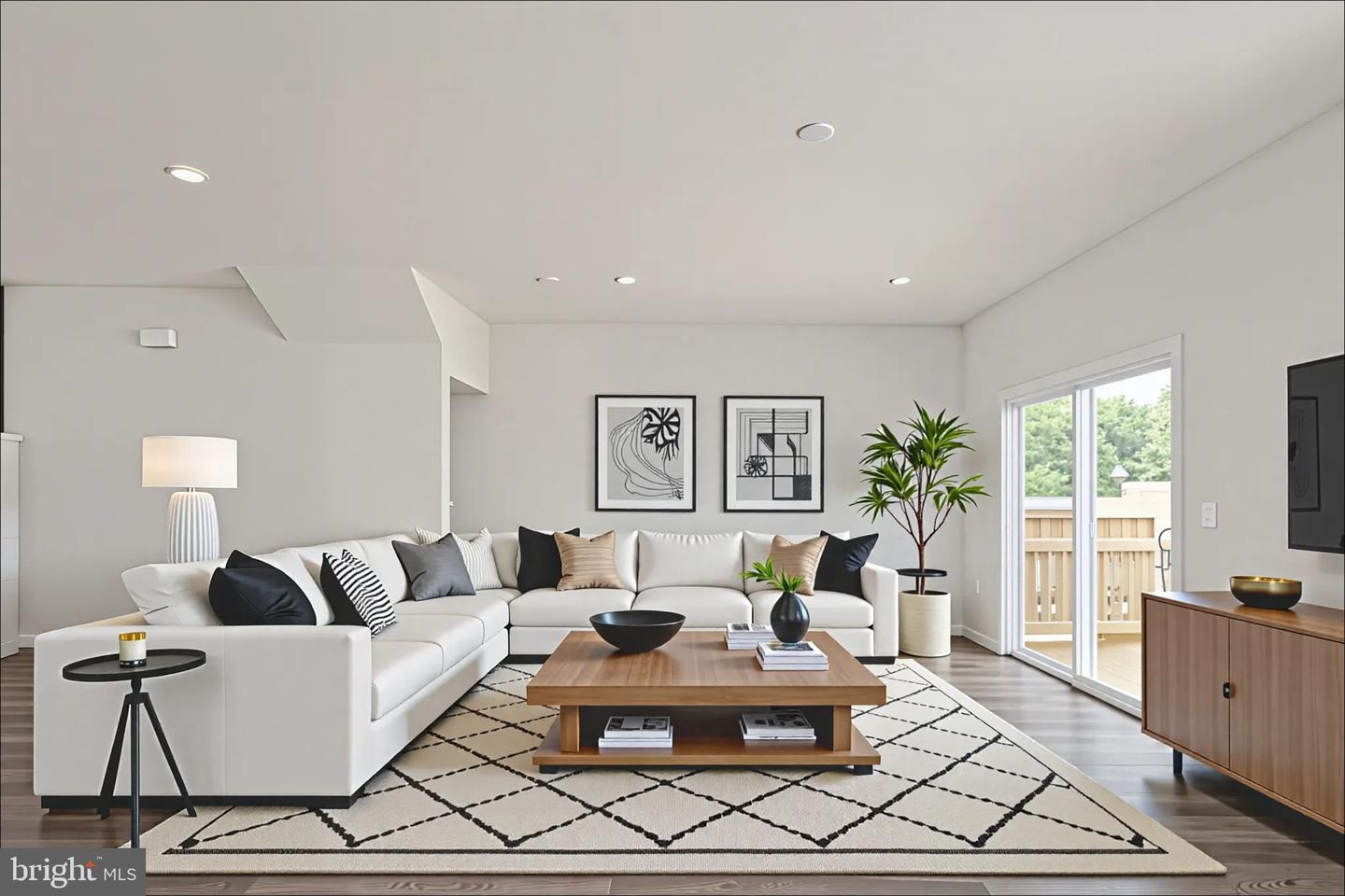 8824 SELBY CT, SPOTSYLVANIA, Virginia 22551, 3 Bedrooms Bedrooms, ,2 BathroomsBathrooms,Residential,For sale,8824 SELBY CT,VASP2037348 MLS # VASP2037348