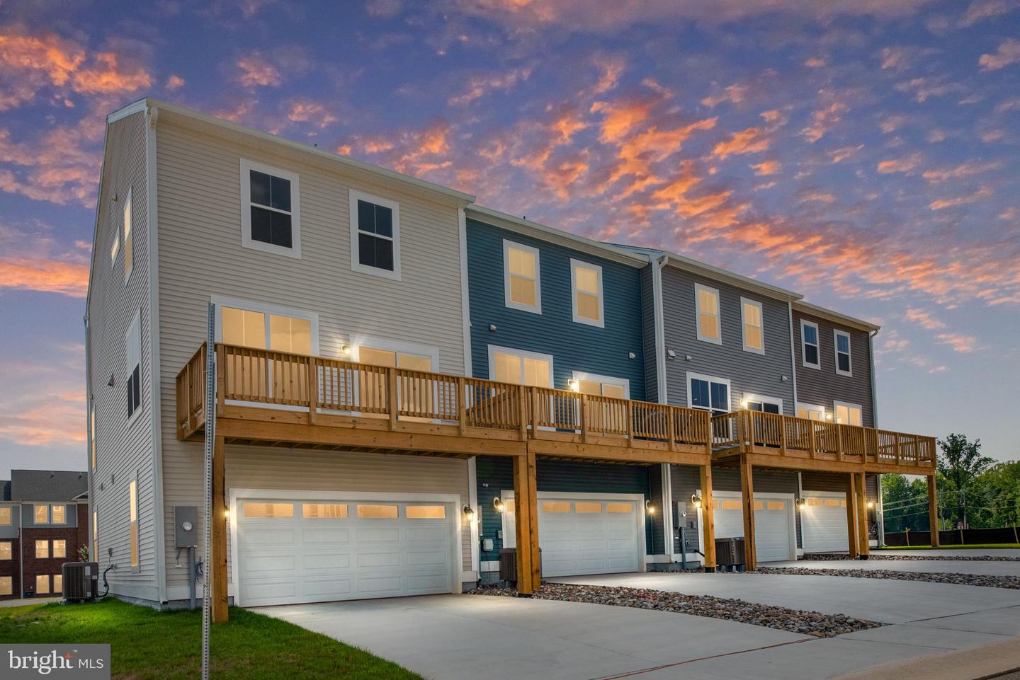 8824 SELBY CT, SPOTSYLVANIA, Virginia 22551, 3 Bedrooms Bedrooms, ,2 BathroomsBathrooms,Residential,For sale,8824 SELBY CT,VASP2037348 MLS # VASP2037348