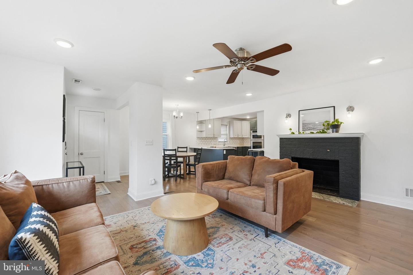 1215 SEACOBECK ST, FREDERICKSBURG, Virginia 22401, 2 Bedrooms Bedrooms, 4 Rooms Rooms,2 BathroomsBathrooms,Residential,For sale,1215 SEACOBECK ST,VAFB2009218 MLS # VAFB2009218