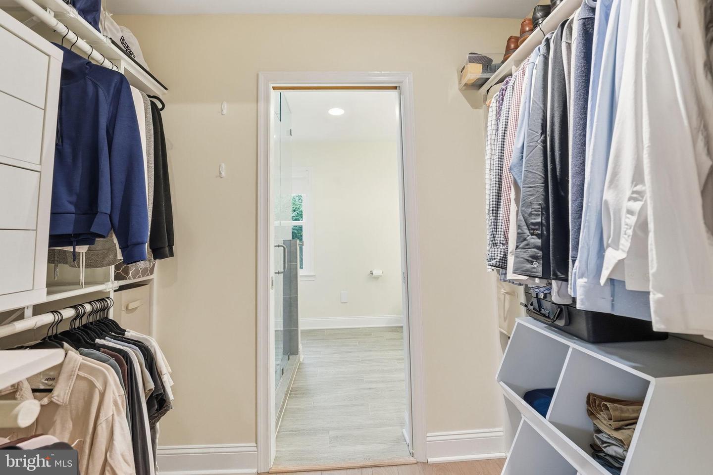 1215 SEACOBECK ST, FREDERICKSBURG, Virginia 22401, 2 Bedrooms Bedrooms, 4 Rooms Rooms,2 BathroomsBathrooms,Residential,For sale,1215 SEACOBECK ST,VAFB2009218 MLS # VAFB2009218