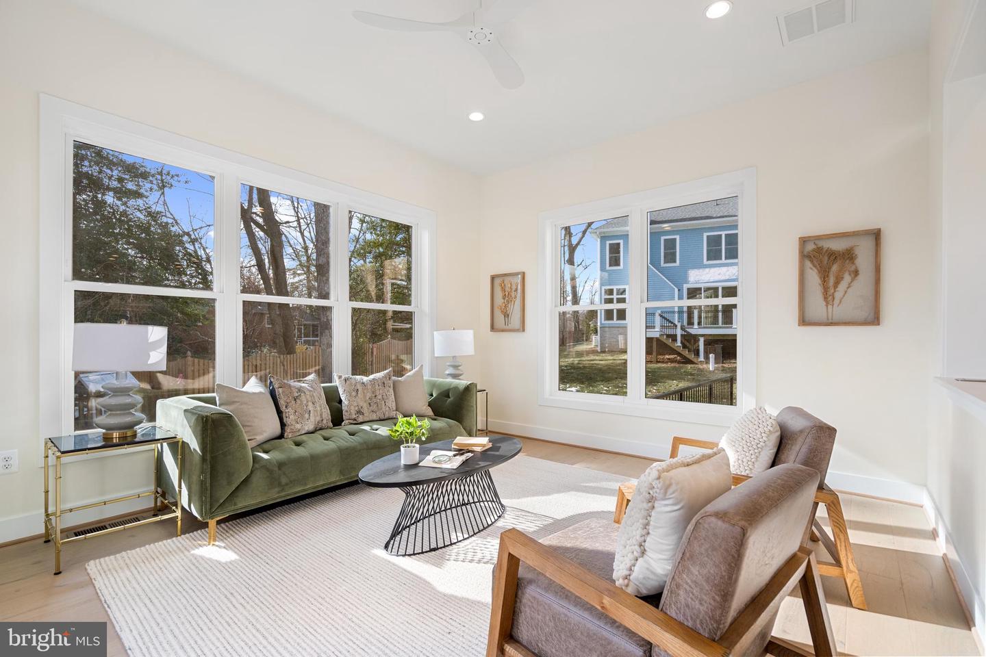 8619 REDWOOD, VIENNA, Virginia 22180, 5 Bedrooms Bedrooms, ,4 BathroomsBathrooms,Residential,For sale,8619 REDWOOD,VAFX2277114 MLS # VAFX2277114