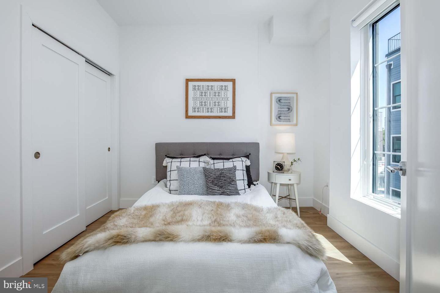 2310 4TH ST NE #4, WASHINGTON, District Of Columbia 20002, 2 Bedrooms Bedrooms, ,2 BathroomsBathrooms,Residential,For sale,2310 4TH ST NE #4,DCDC2229804 MLS # DCDC2229804