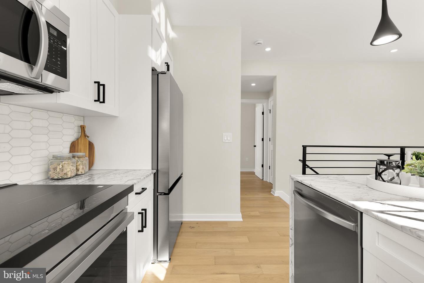 2606 41ST ST NW #PH, WASHINGTON, District Of Columbia 20007, 2 Bedrooms Bedrooms, ,2 BathroomsBathrooms,Residential,For sale,2606 41ST ST NW #PH,DCDC2229812 MLS # DCDC2229812