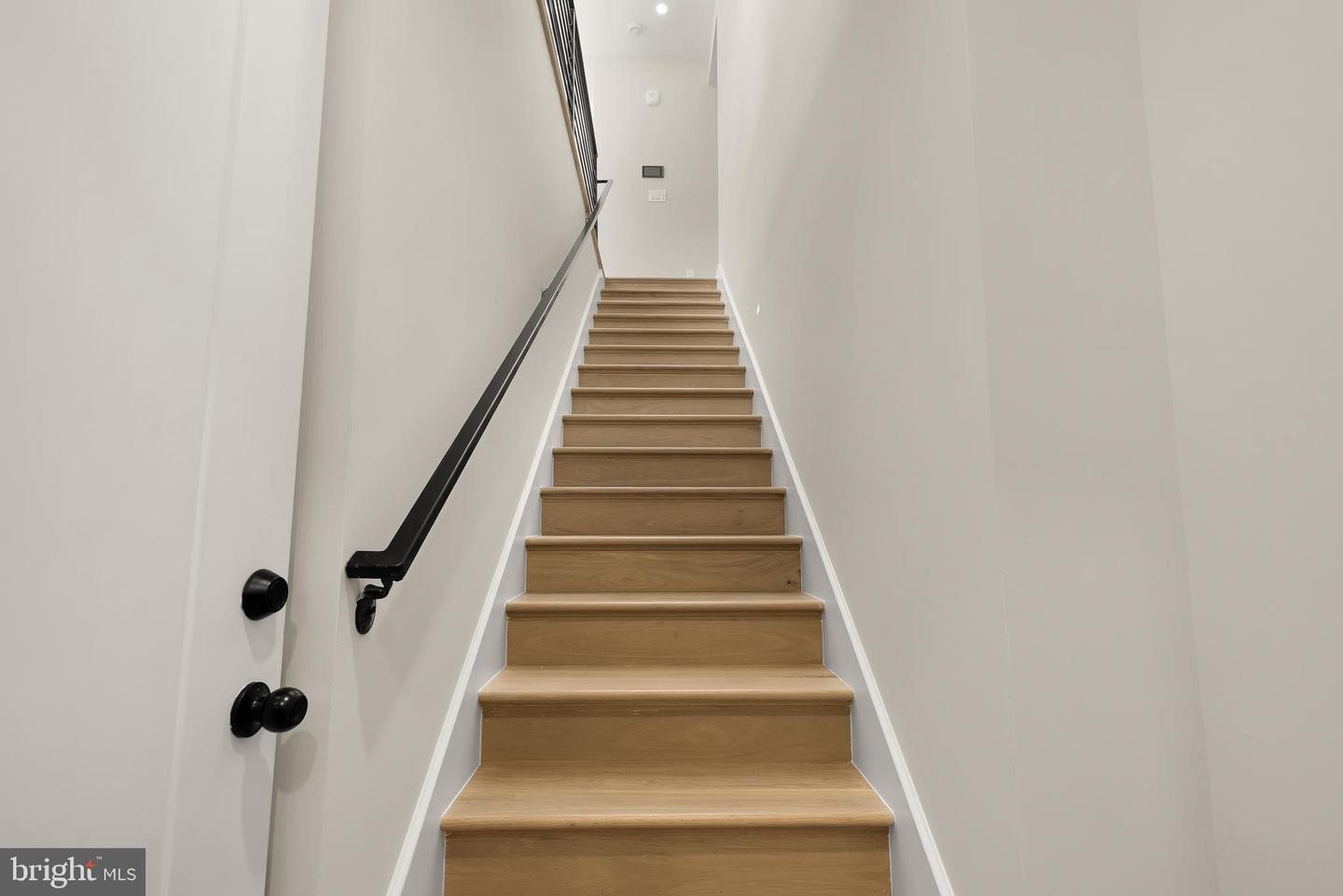 2606 41ST ST NW #PH, WASHINGTON, District Of Columbia 20007, 2 Bedrooms Bedrooms, ,2 BathroomsBathrooms,Residential,For sale,2606 41ST ST NW #PH,DCDC2229812 MLS # DCDC2229812