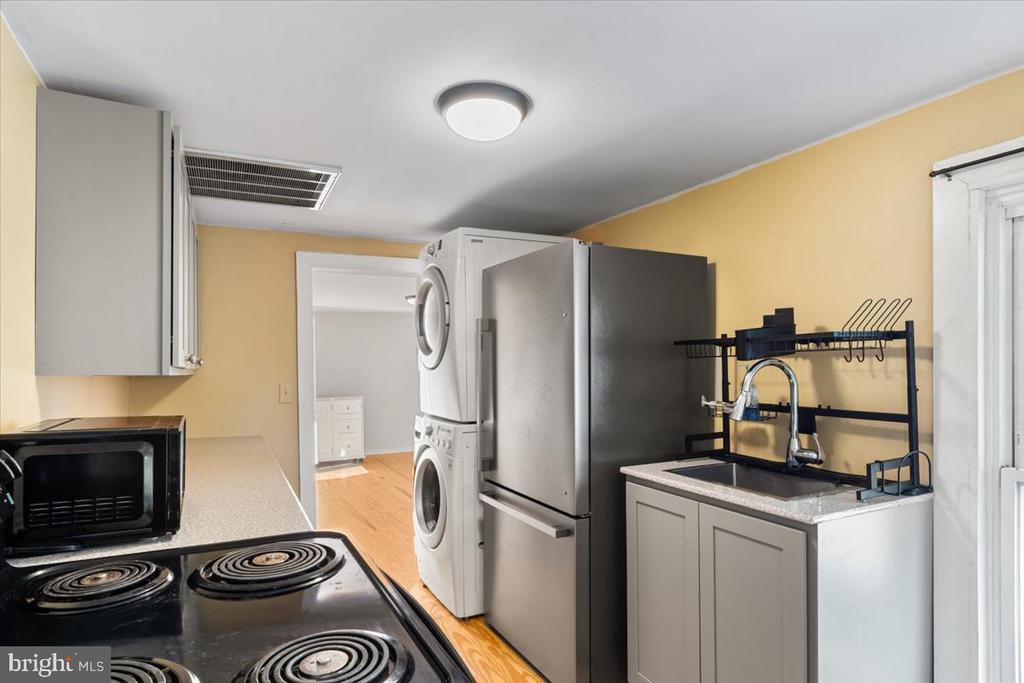 204 CUTLER AVE, LOUISA, Virginia 23093, ,Residential,204 CUTLER AVE,VALA2008822 MLS # VALA2008822 204 CUTLER AVE, LOUISA, Virginia 23093, ,Residential,204 CUTLER AVE,VALA2008822 MLS # VALA2008822