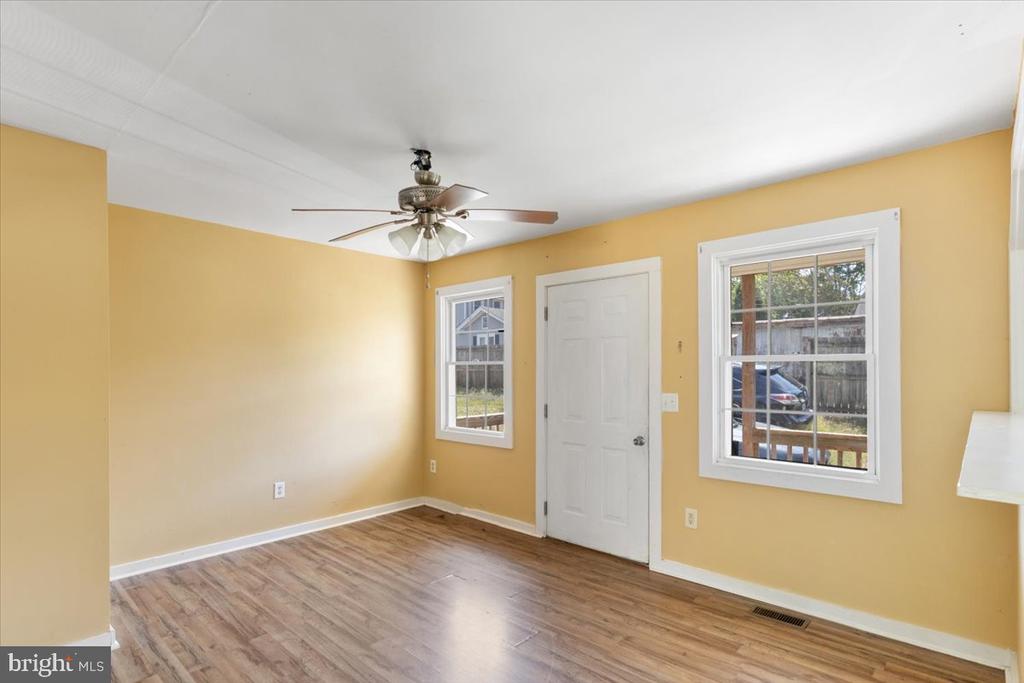 204 CUTLER AVE, LOUISA, Virginia 23093, ,Residential,204 CUTLER AVE,VALA2008822 MLS # VALA2008822 204 CUTLER AVE, LOUISA, Virginia 23093, ,Residential,204 CUTLER AVE,VALA2008822 MLS # VALA2008822