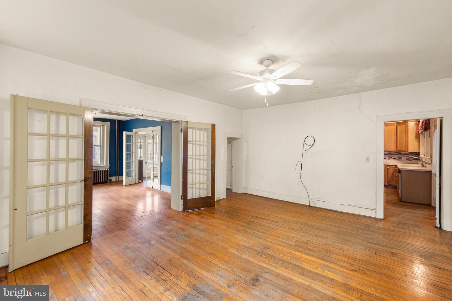 5342 MAIN ST, STEPHENS CITY, Virginia 22655, 5 Bedrooms Bedrooms, ,1 BathroomBathrooms,Residential,For sale,5342 MAIN ST,VAFV2033442 MLS # VAFV2033442