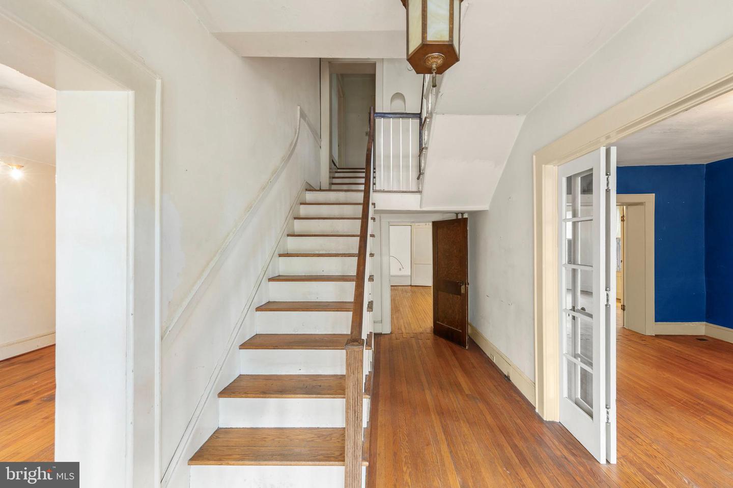 5342 MAIN ST, STEPHENS CITY, Virginia 22655, 5 Bedrooms Bedrooms, ,1 BathroomBathrooms,Residential,For sale,5342 MAIN ST,VAFV2033442 MLS # VAFV2033442