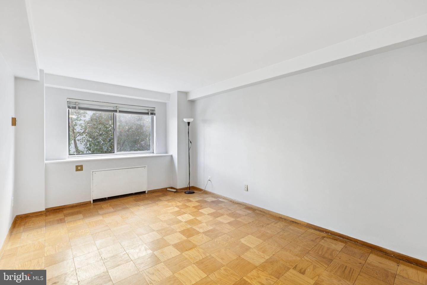 730 24TH ST NW #321, WASHINGTON, District Of Columbia 20037, 1 Bedroom Bedrooms, ,1 BathroomBathrooms,Residential,For sale,730 24TH ST NW #321,DCDC2199854 MLS # DCDC2199854