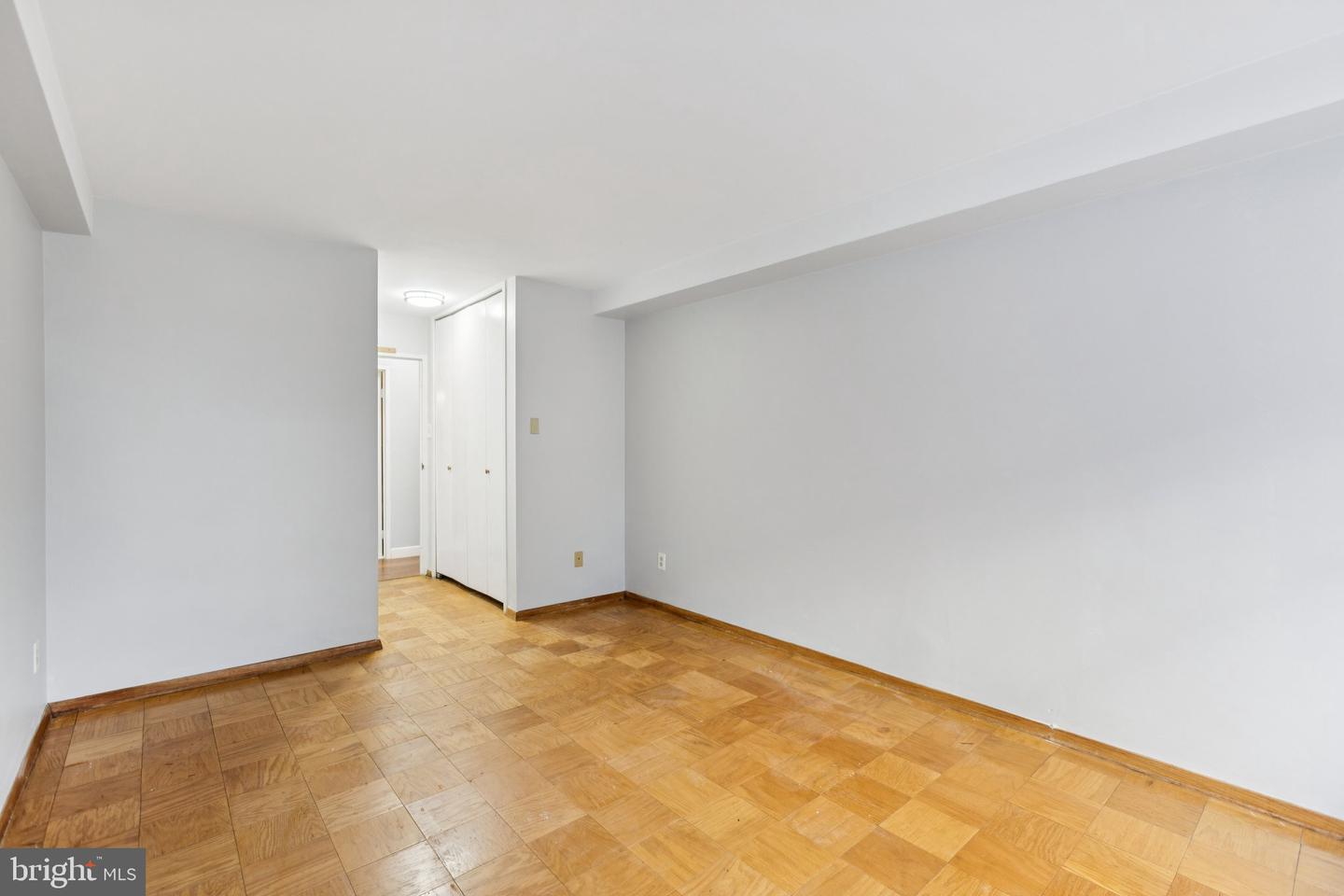 730 24TH ST NW #321, WASHINGTON, District Of Columbia 20037, 1 Bedroom Bedrooms, ,1 BathroomBathrooms,Residential,For sale,730 24TH ST NW #321,DCDC2199854 MLS # DCDC2199854