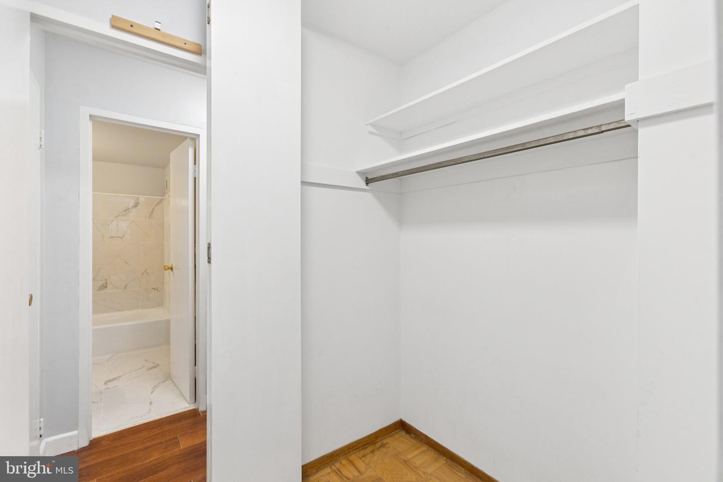 730 24TH ST NW #321, WASHINGTON, District Of Columbia 20037, 1 Bedroom Bedrooms, ,1 BathroomBathrooms,Residential,For sale,730 24TH ST NW #321,DCDC2199854 MLS # DCDC2199854