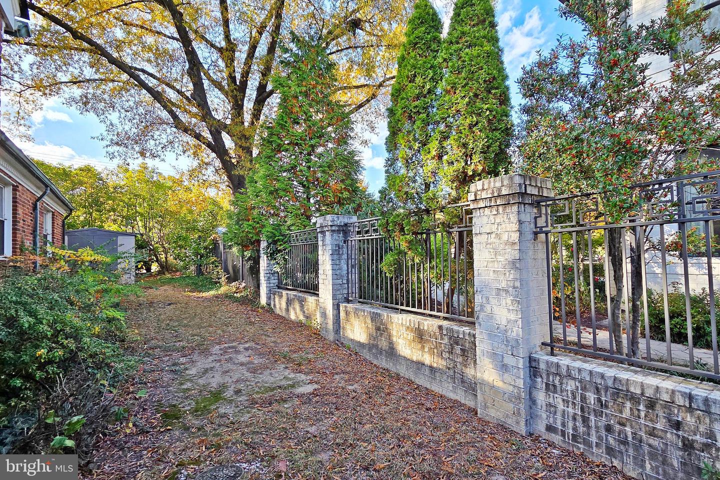 1233 23RD ST S, ARLINGTON, Virginia 22202, ,Land,For sale,1233 23RD ST S,VAAR2065606 MLS # VAAR2065606 1233 23RD ST S, ARLINGTON, Virginia 22202, ,Land,For sale,1233 23RD ST S,VAAR2065606 MLS # VAAR2065606