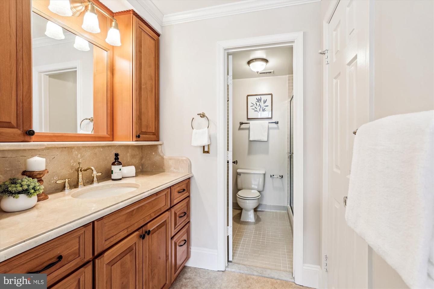 955 26TH ST NW #512, WASHINGTON, District Of Columbia 20037, 2 Bedrooms Bedrooms, ,2 BathroomsBathrooms,Residential,For sale,955 26TH ST NW #512,DCDC2203004 MLS # DCDC2203004