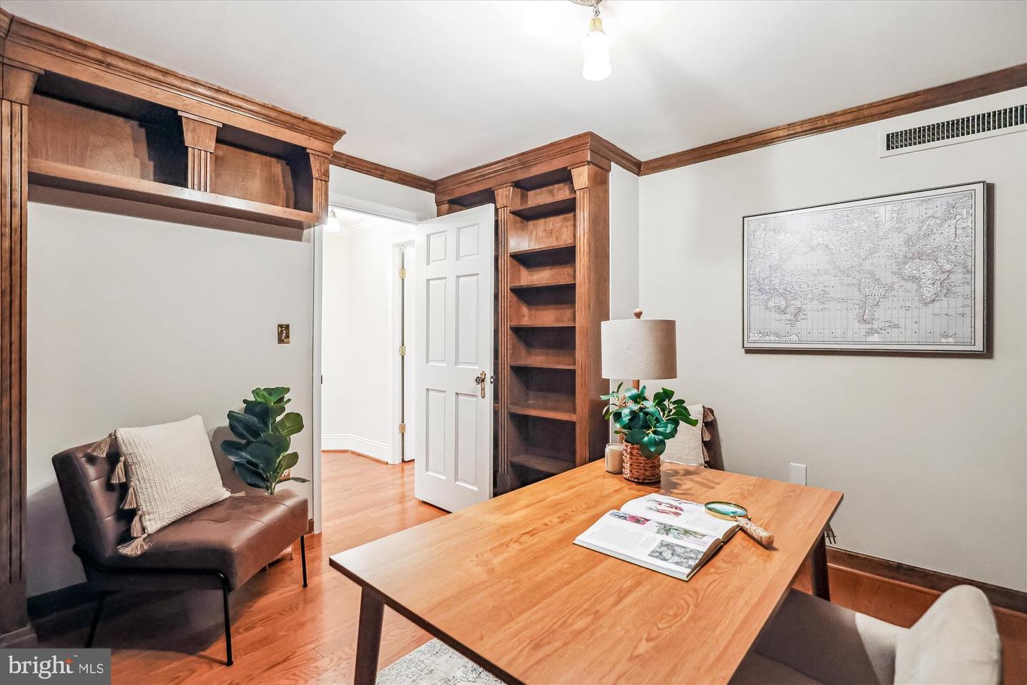 955 26TH ST NW #512, WASHINGTON, District Of Columbia 20037, 2 Bedrooms Bedrooms, ,2 BathroomsBathrooms,Residential,For sale,955 26TH ST NW #512,DCDC2203004 MLS # DCDC2203004