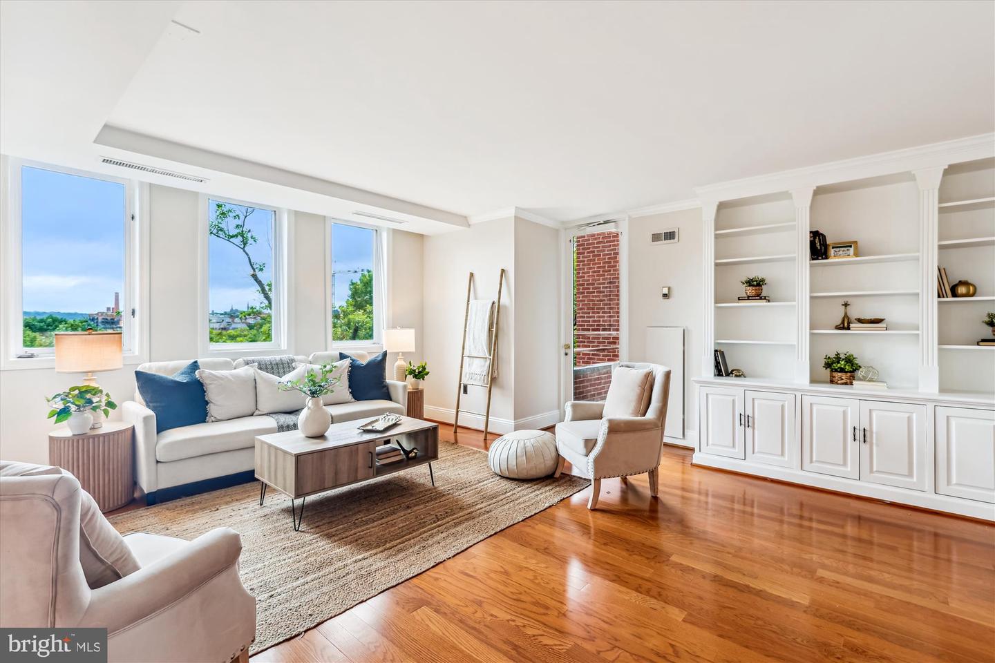 955 26TH ST NW #512, WASHINGTON, District Of Columbia 20037, 2 Bedrooms Bedrooms, ,2 BathroomsBathrooms,Residential,For sale,955 26TH ST NW #512,DCDC2203004 MLS # DCDC2203004