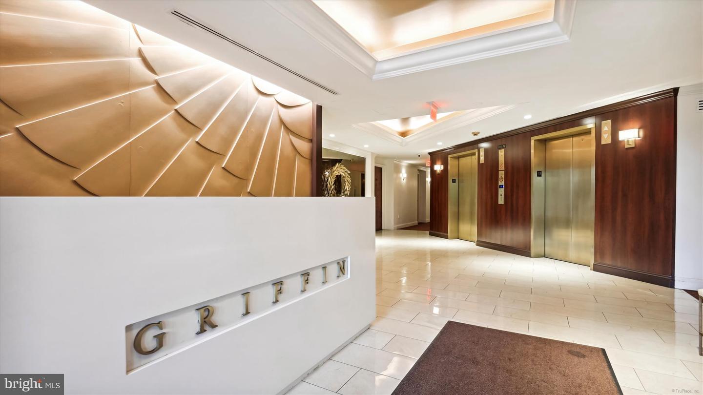 955 26TH ST NW #512, WASHINGTON, District Of Columbia 20037, 2 Bedrooms Bedrooms, ,2 BathroomsBathrooms,Residential,For sale,955 26TH ST NW #512,DCDC2203004 MLS # DCDC2203004