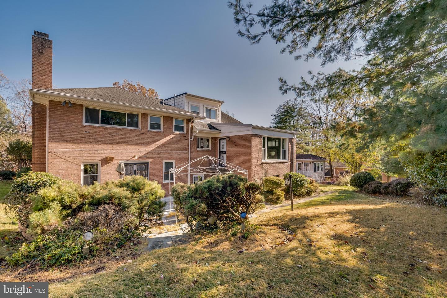 1781 SYCAMORE ST NW, WASHINGTON, District Of Columbia 20012, 5 Bedrooms Bedrooms, ,4 BathroomsBathrooms,Residential,For sale,1781 SYCAMORE ST NW,DCDC2203552 MLS # DCDC2203552