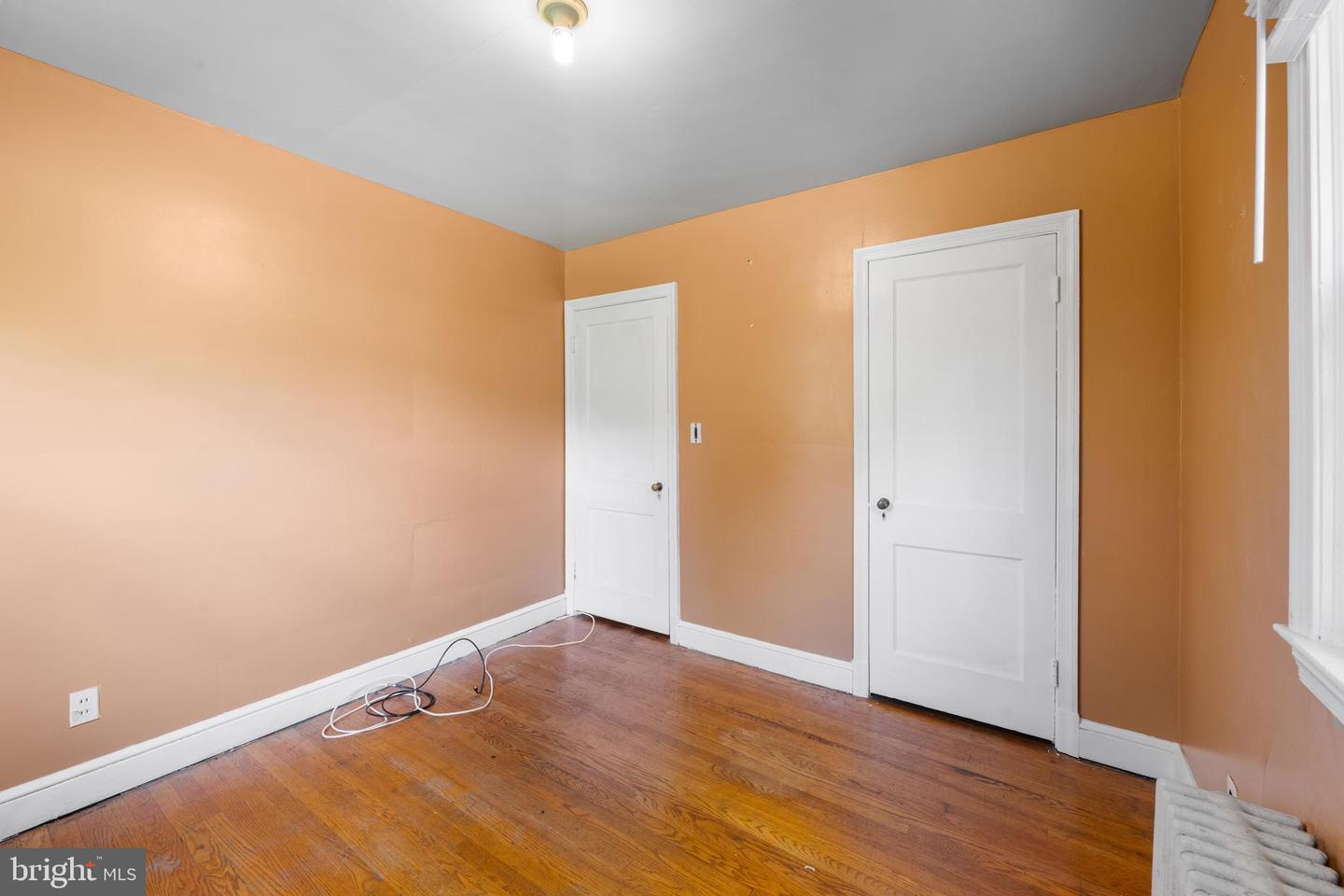 2401 RIDGE ROAD DR, ALEXANDRIA, Virginia 22302, 4 Bedrooms Bedrooms, ,2 BathroomsBathrooms,Residential,For sale,2401 RIDGE ROAD DR,VAAX2046454 MLS # VAAX2046454