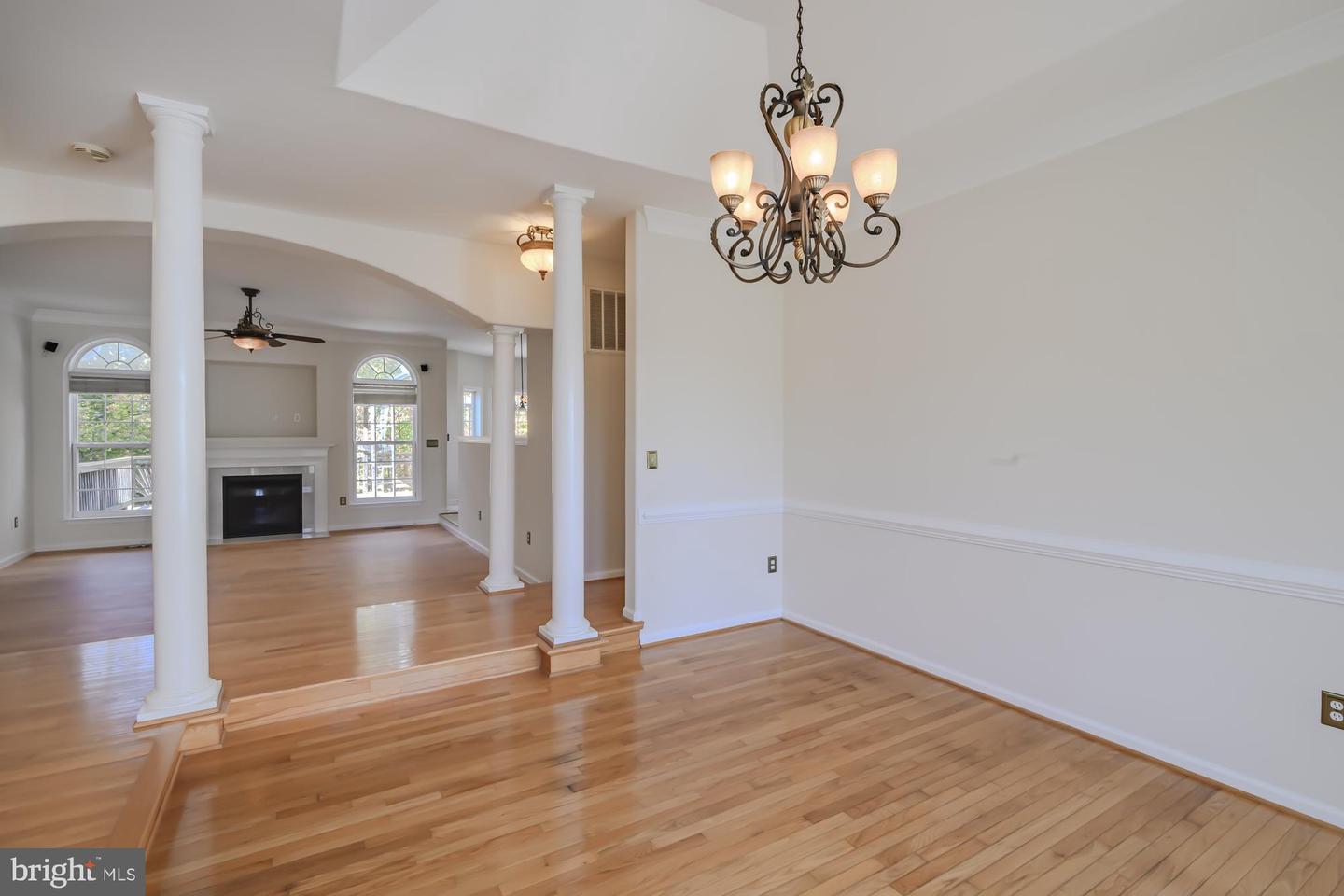 39 RIVER RIDGE LN, FREDERICKSBURG, Virginia 22406, 5 Bedrooms Bedrooms, ,4 BathroomsBathrooms,Residential,For sale,39 RIVER RIDGE LN,VAST2040254 MLS # VAST2040254