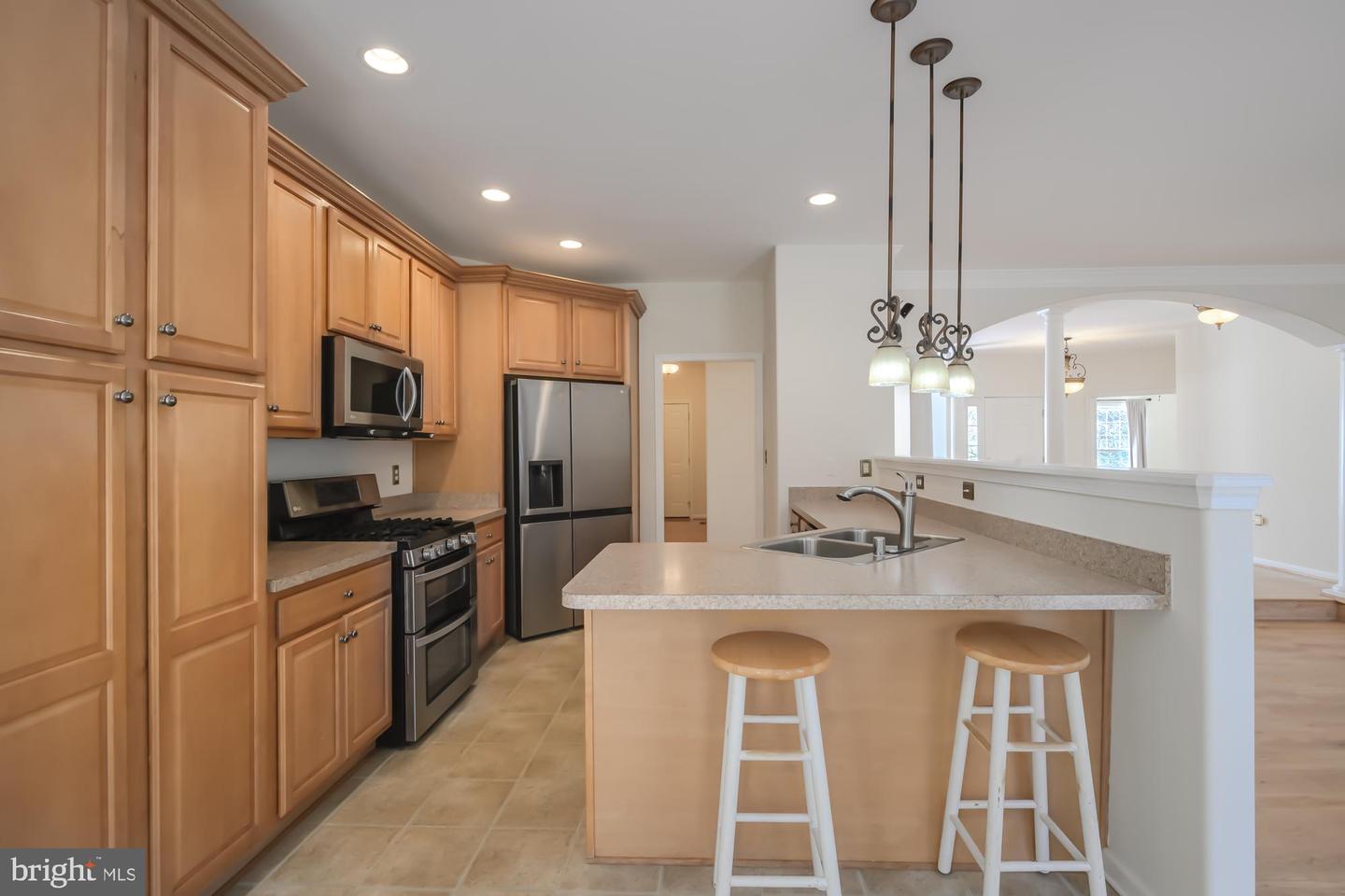 39 RIVER RIDGE LN, FREDERICKSBURG, Virginia 22406, 5 Bedrooms Bedrooms, ,4 BathroomsBathrooms,Residential,For sale,39 RIVER RIDGE LN,VAST2040254 MLS # VAST2040254