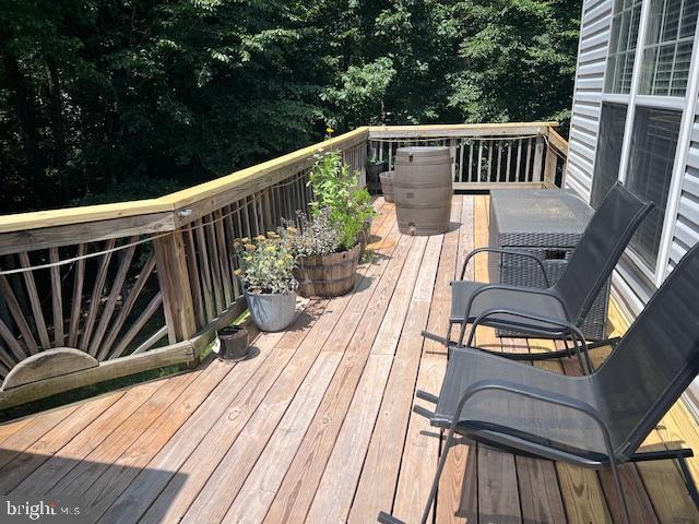 39 RIVER RIDGE LN, FREDERICKSBURG, Virginia 22406, 5 Bedrooms Bedrooms, ,4 BathroomsBathrooms,Residential,For sale,39 RIVER RIDGE LN,VAST2040254 MLS # VAST2040254