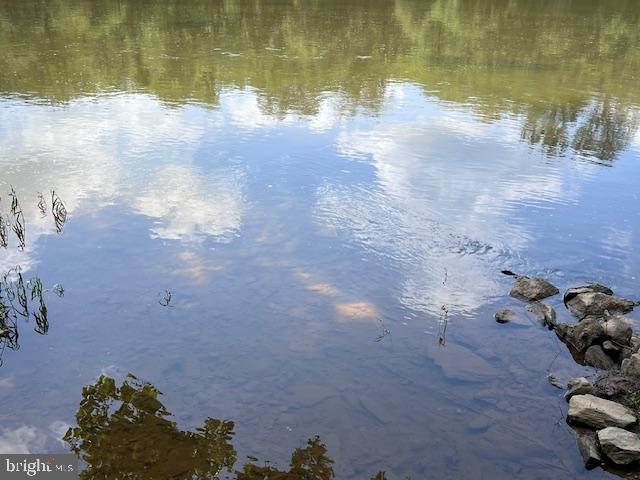 39 RIVER RIDGE LN, FREDERICKSBURG, Virginia 22406, 5 Bedrooms Bedrooms, ,4 BathroomsBathrooms,Residential,For sale,39 RIVER RIDGE LN,VAST2040254 MLS # VAST2040254 39 RIVER RIDGE LN, FREDERICKSBURG, Virginia 22406, 5 Bedrooms Bedrooms, ,4 BathroomsBathrooms,Residential,For sale,39 RIVER RIDGE LN,VAST2040254 MLS # VAST2040254