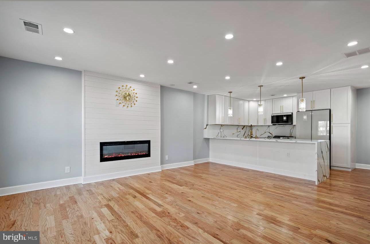 2236 15TH ST NE, WASHINGTON, District Of Columbia 20018, 4 Bedrooms Bedrooms, ,1 BathroomBathrooms,Residential,For sale,2236 15TH ST NE,DCDC2211126 MLS # DCDC2211126