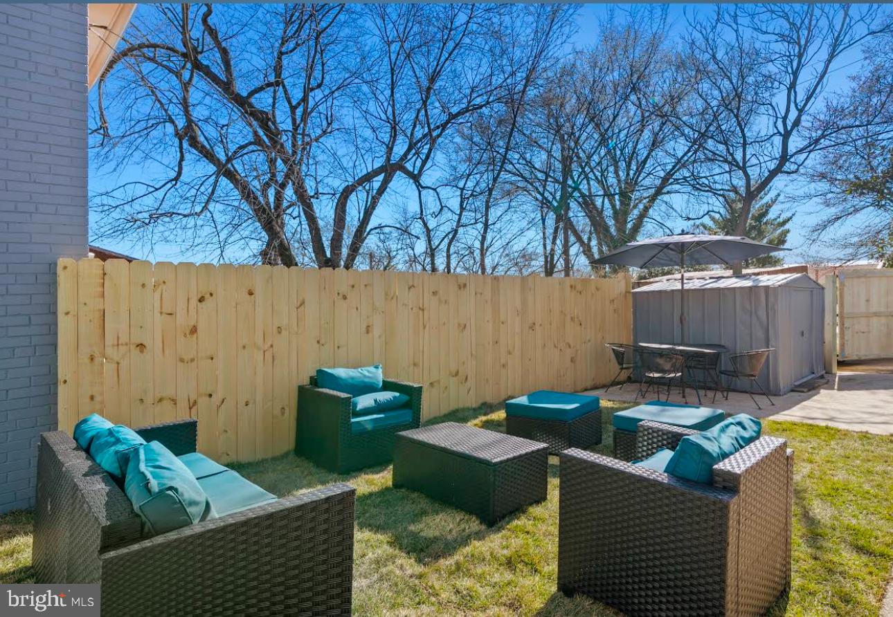 2236 15TH ST NE, WASHINGTON, District Of Columbia 20018, 4 Bedrooms Bedrooms, ,1 BathroomBathrooms,Residential,For sale,2236 15TH ST NE,DCDC2211126 MLS # DCDC2211126