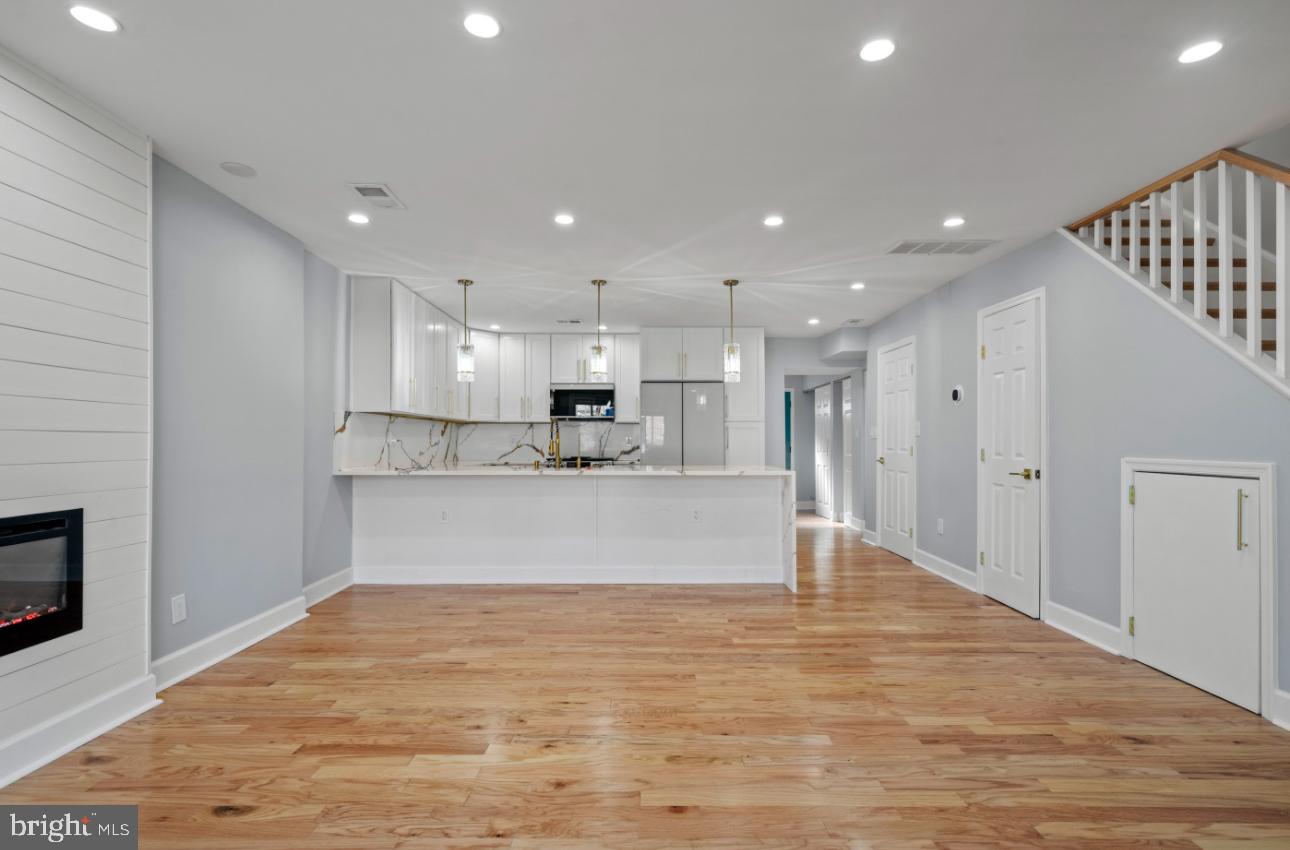 2236 15TH ST NE, WASHINGTON, District Of Columbia 20018, 4 Bedrooms Bedrooms, ,1 BathroomBathrooms,Residential,For sale,2236 15TH ST NE,DCDC2211126 MLS # DCDC2211126