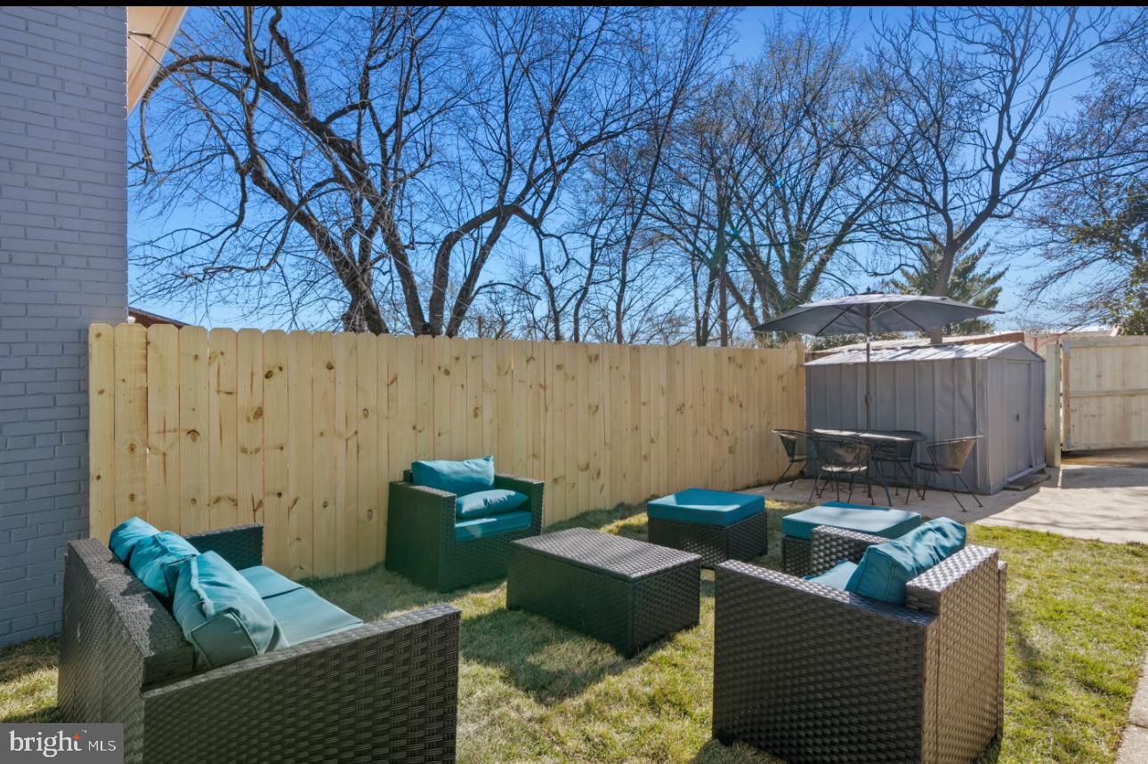 2236 15TH ST NE, WASHINGTON, District Of Columbia 20018, 4 Bedrooms Bedrooms, ,1 BathroomBathrooms,Residential,For sale,2236 15TH ST NE,DCDC2211126 MLS # DCDC2211126