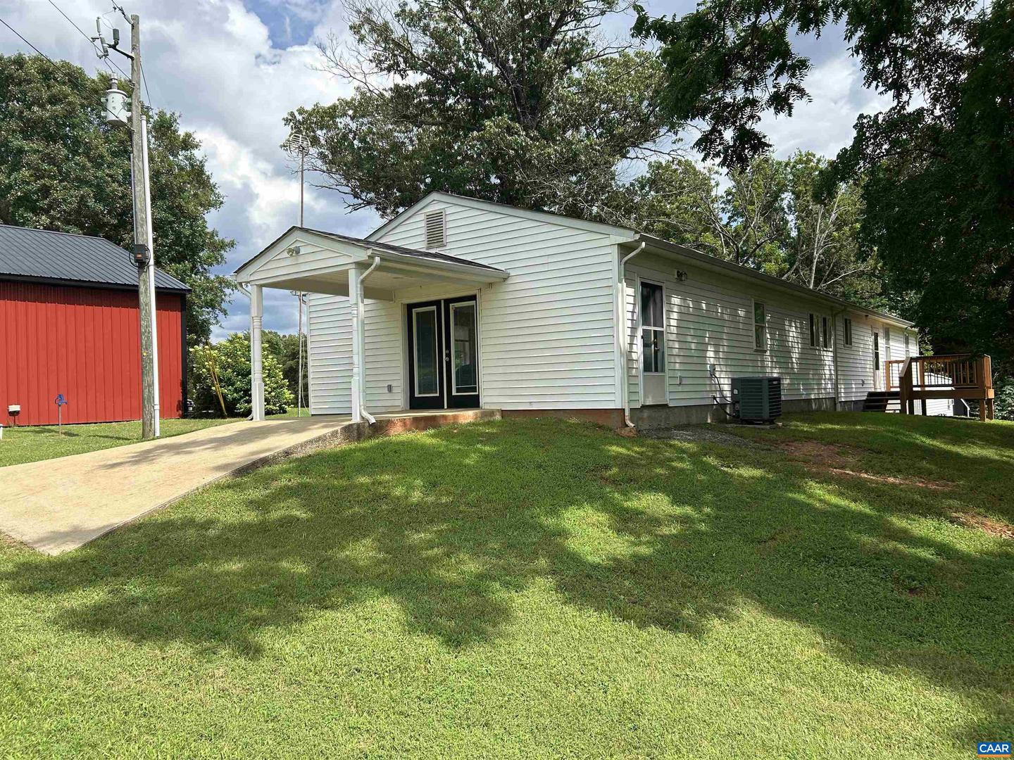 897 WILLOW LAKE RD, BUCKINGHAM, Virginia 23921, 2 Bedrooms Bedrooms, ,2 BathroomsBathrooms,Residential,For sale,897 WILLOW LAKE RD,667099 MLS # 667099 897 WILLOW LAKE RD, BUCKINGHAM, Virginia 23921, 2 Bedrooms Bedrooms, ,2 BathroomsBathrooms,Residential,For sale,897 WILLOW LAKE RD,667099 MLS # 667099