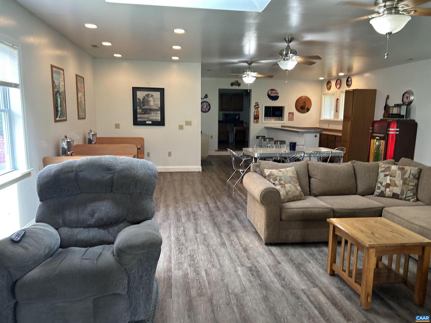 897 WILLOW LAKE RD, BUCKINGHAM, Virginia 23921, 2 Bedrooms Bedrooms, ,2 BathroomsBathrooms,Residential,For sale,897 WILLOW LAKE RD,667099 MLS # 667099 897 WILLOW LAKE RD, BUCKINGHAM, Virginia 23921, 2 Bedrooms Bedrooms, ,2 BathroomsBathrooms,Residential,For sale,897 WILLOW LAKE RD,667099 MLS # 667099