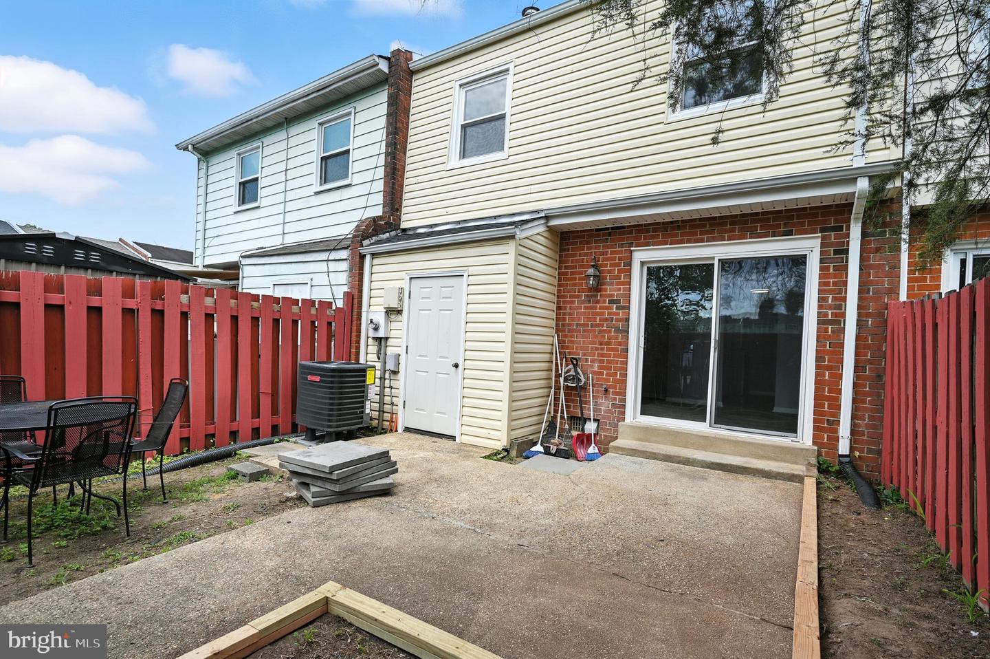 2421 KILPATRICK PL, DUMFRIES, Virginia 22026, 3 Bedrooms Bedrooms, ,2 BathroomsBathrooms,Residential,For sale,2421 KILPATRICK PL,VAPW2099970 MLS # VAPW2099970