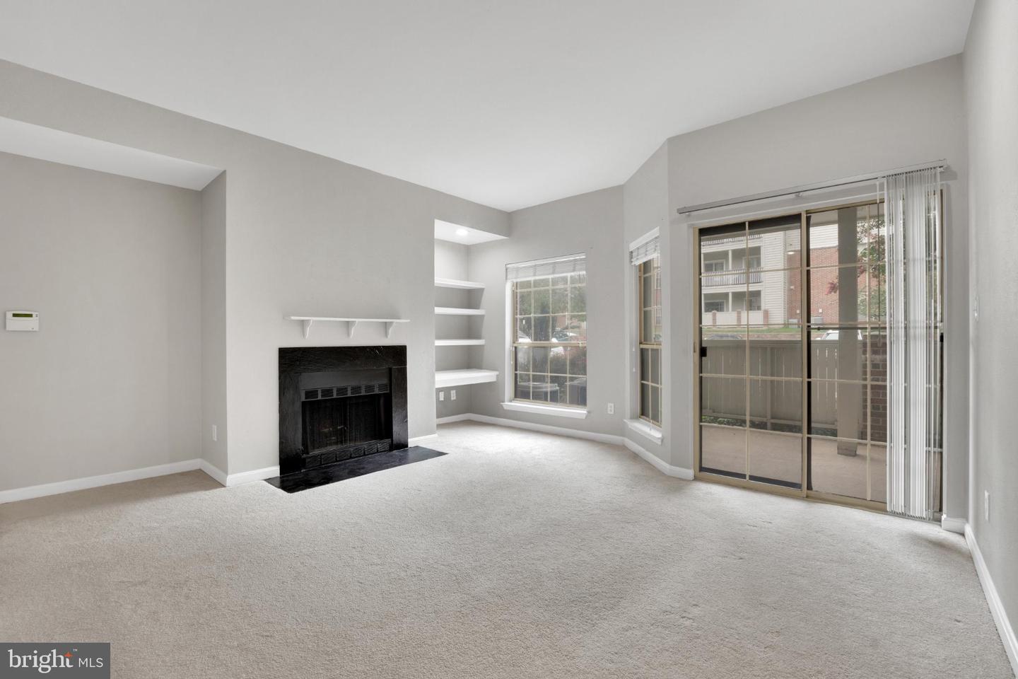 12151 PENDERVIEW LN #2005, FAIRFAX, Virginia 22033, 1 Bedroom Bedrooms, 9 Rooms Rooms,1 BathroomBathrooms,Residential,For sale,12151 PENDERVIEW LN #2005,VAFX2262692 MLS # VAFX2262692 12151 PENDERVIEW LN #2005, FAIRFAX, Virginia 22033, 1 Bedroom Bedrooms, 9 Rooms Rooms,1 BathroomBathrooms,Residential,For sale,12151 PENDERVIEW LN #2005,VAFX2262692 MLS # VAFX2262692