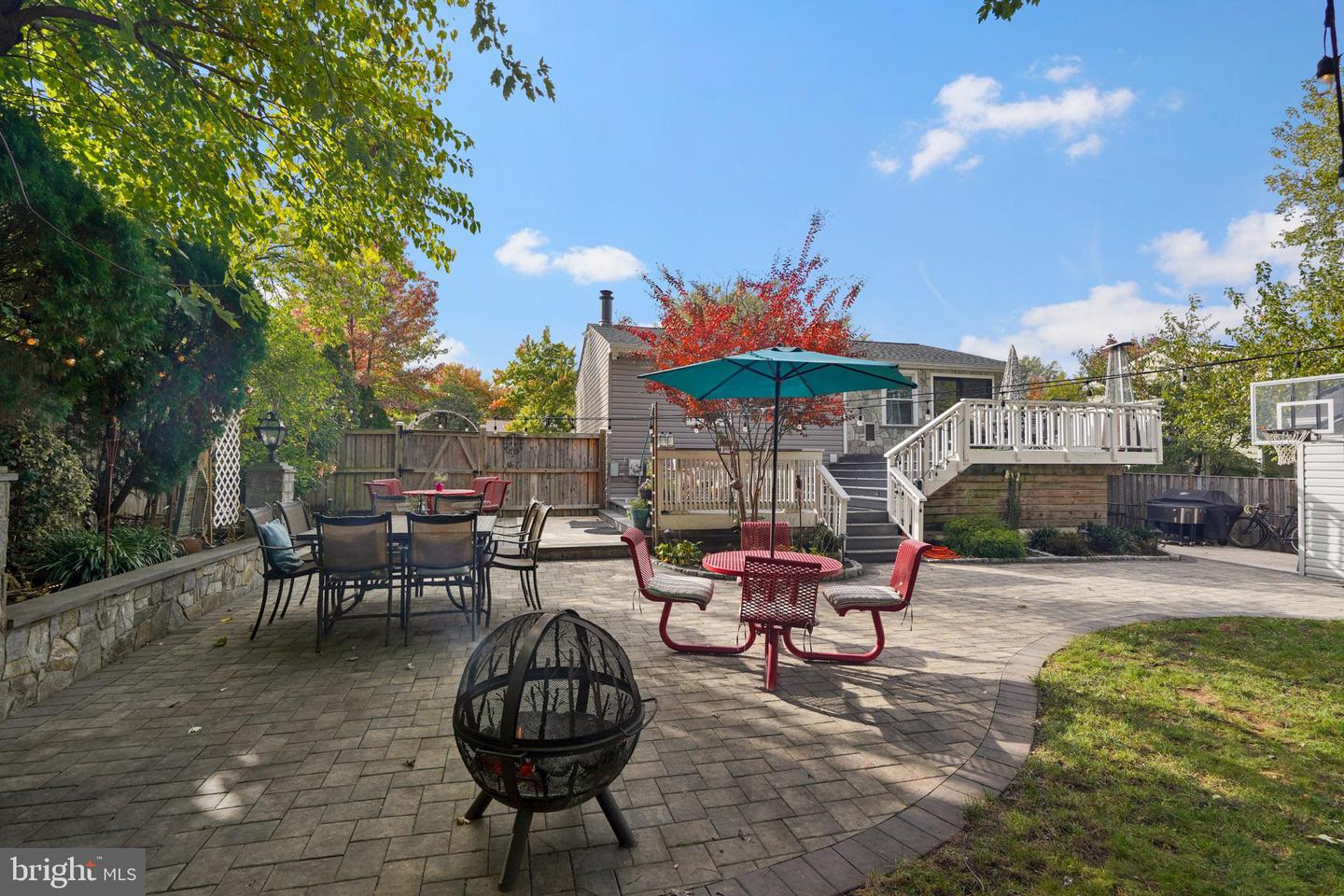 102 N GARFIELD RD, STERLING, Virginia 20164, 4 Bedrooms Bedrooms, ,2 BathroomsBathrooms,Residential,For sale,102 N GARFIELD RD,VALO2105768 MLS # VALO2105768