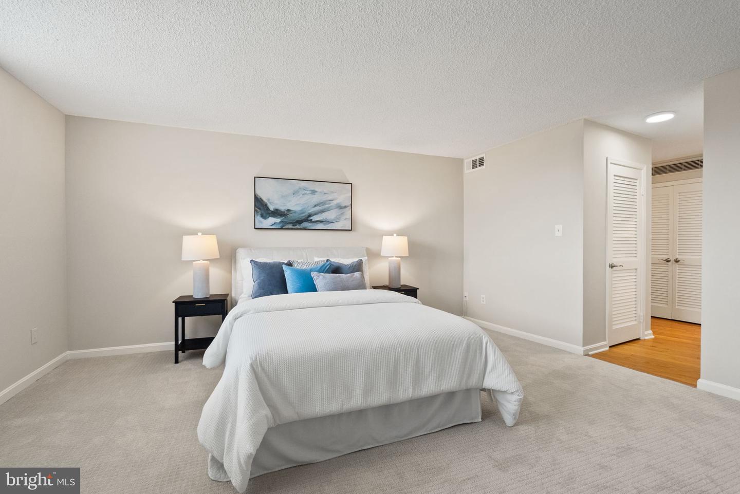 1101 S ARLINGTON RIDGE RD #313, ARLINGTON, Virginia 22202, 2 Bedrooms Bedrooms, 7 Rooms Rooms,2 BathroomsBathrooms,Residential,For sale,1101 S ARLINGTON RIDGE RD #313,VAAR2063160 MLS # VAAR2063160