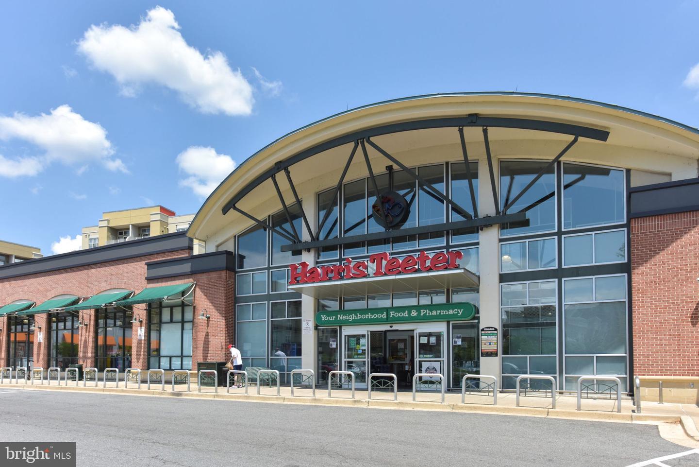 1101 S ARLINGTON RIDGE RD #313, ARLINGTON, Virginia 22202, 2 Bedrooms Bedrooms, 7 Rooms Rooms,2 BathroomsBathrooms,Residential,For sale,1101 S ARLINGTON RIDGE RD #313,VAAR2063160 MLS # VAAR2063160