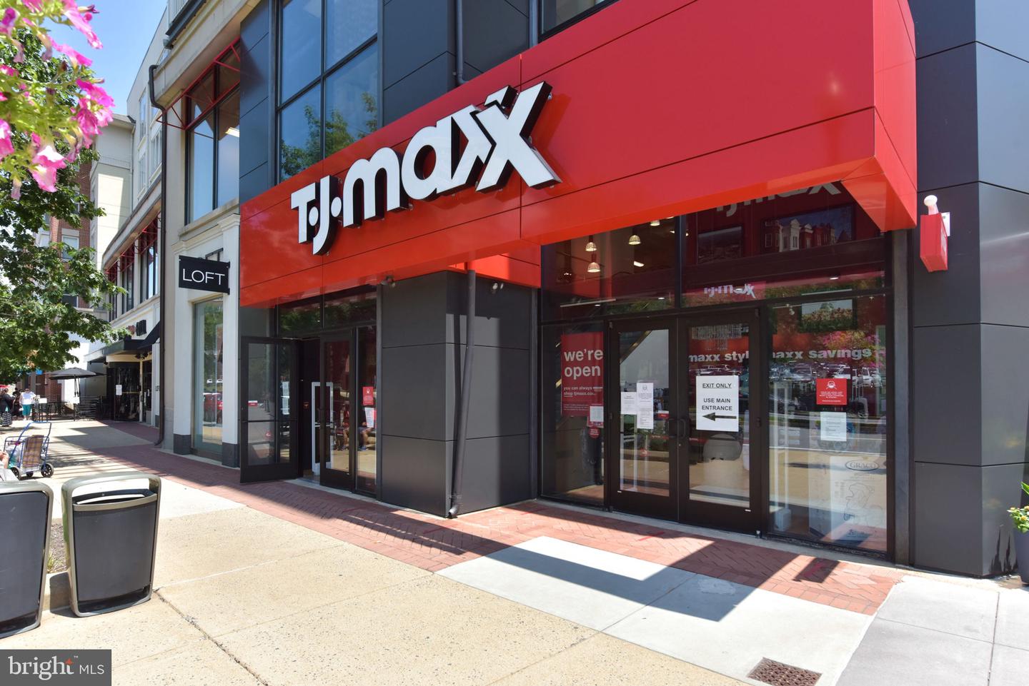 1101 S ARLINGTON RIDGE RD #313, ARLINGTON, Virginia 22202, 2 Bedrooms Bedrooms, 7 Rooms Rooms,2 BathroomsBathrooms,Residential,For sale,1101 S ARLINGTON RIDGE RD #313,VAAR2063160 MLS # VAAR2063160