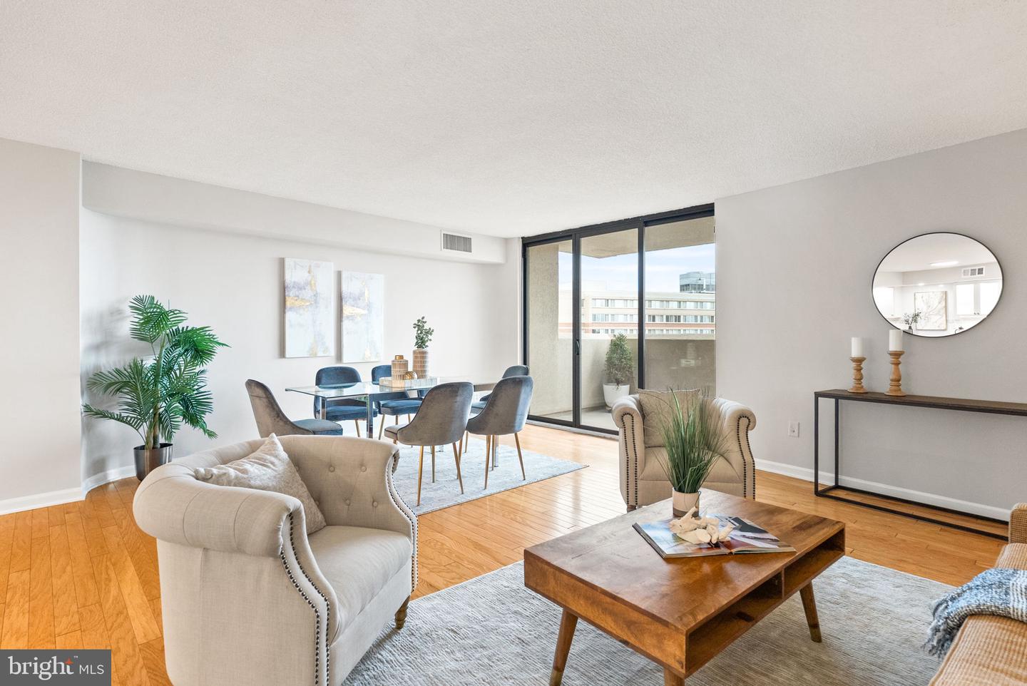 1101 S ARLINGTON RIDGE RD #313, ARLINGTON, Virginia 22202, 2 Bedrooms Bedrooms, 7 Rooms Rooms,2 BathroomsBathrooms,Residential,For sale,1101 S ARLINGTON RIDGE RD #313,VAAR2063160 MLS # VAAR2063160