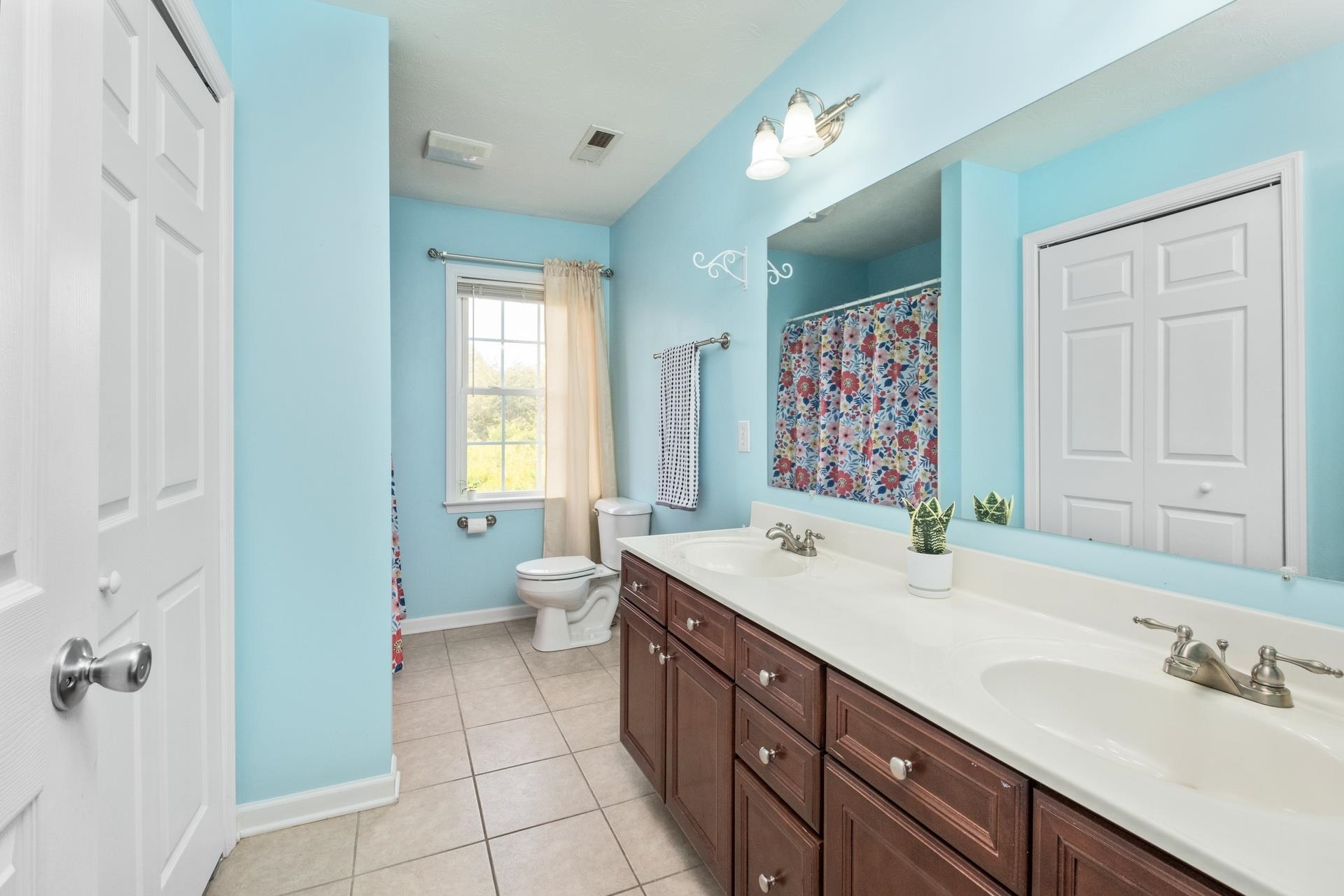 77 LAUREL WOOD DR, WAYNESBORO, Virginia 22980, 4 Bedrooms Bedrooms, ,2 BathroomsBathrooms,Residential,77 LAUREL WOOD DR,668895 MLS # 668895