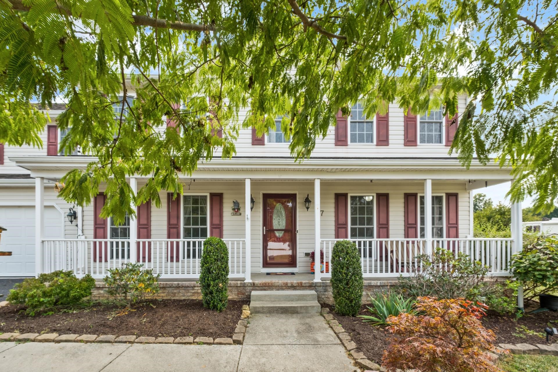 77 LAUREL WOOD DR, WAYNESBORO, Virginia 22980, 4 Bedrooms Bedrooms, ,2 BathroomsBathrooms,Residential,77 LAUREL WOOD DR,668895 MLS # 668895